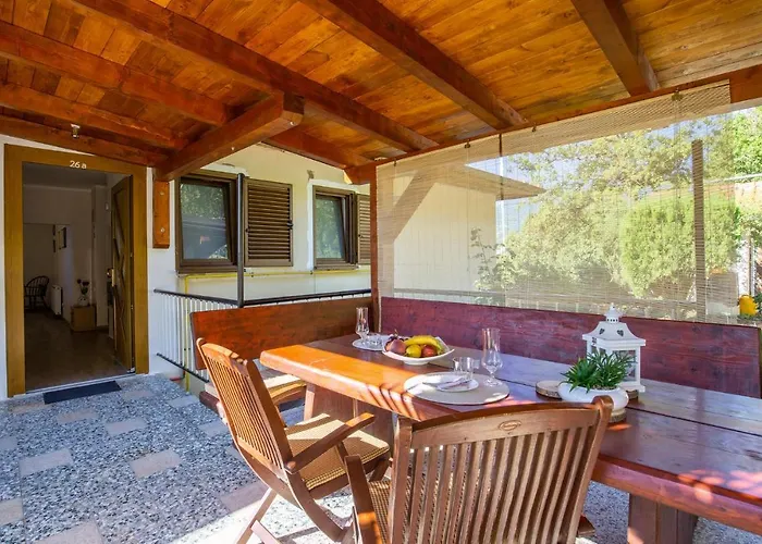 4 Bedroom In شقة أوباتيا