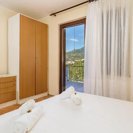 4 Bedroom In Apartman
